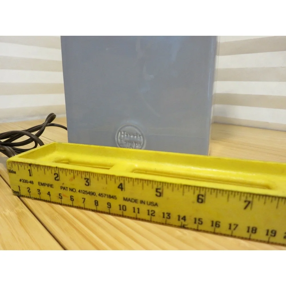 Vintage 1988 Harris Lamps Gray Geometric Modern 3-Stage Step Lamps (Set of 2) - Picture 7 of 12